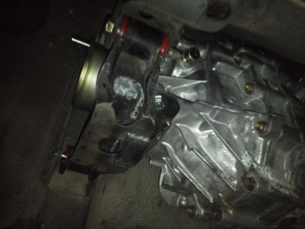 Name: tranmount2_zps557688a2.jpg
Views: 405
Size: 59.2 KB
