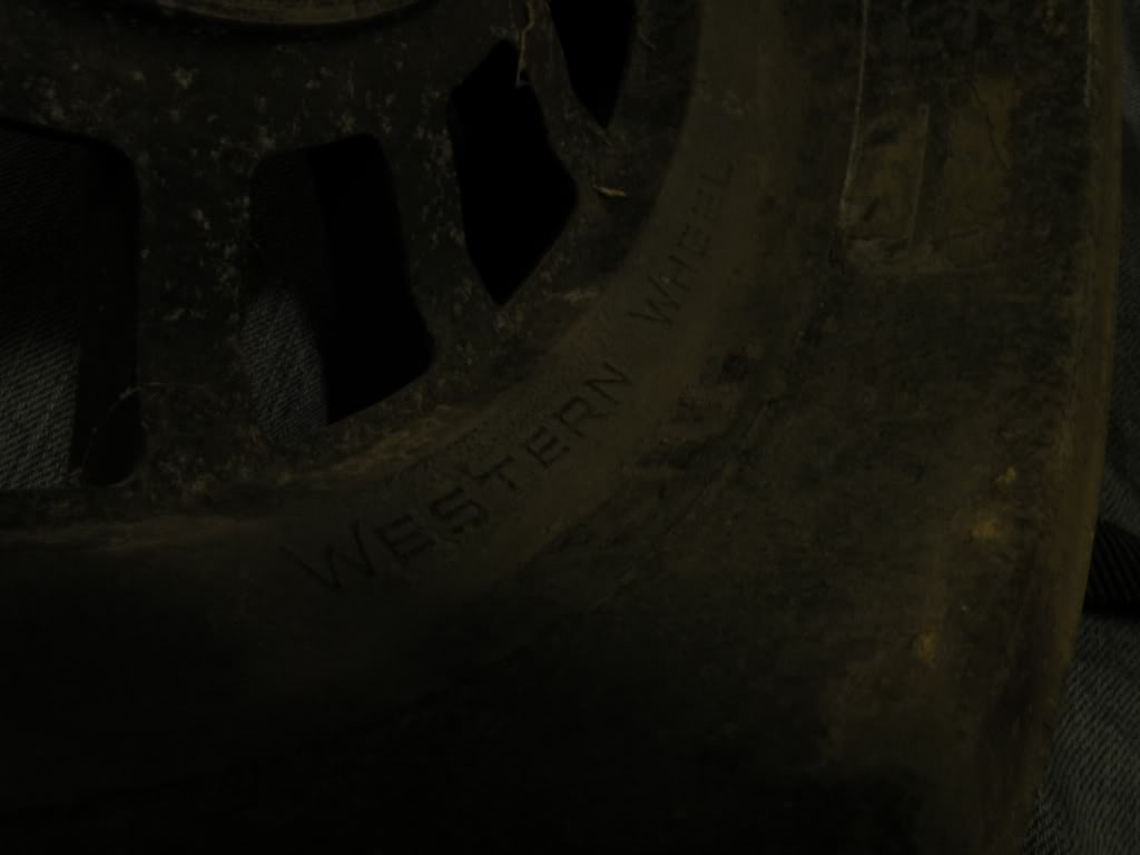 Name: wheels010.jpg
Views: 579
Size: 33.6 KB